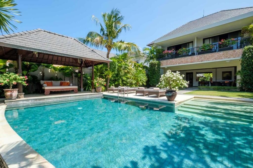 Kejora Beachfront Estate Sanur -Stunning Villa Eleven Esterno foto