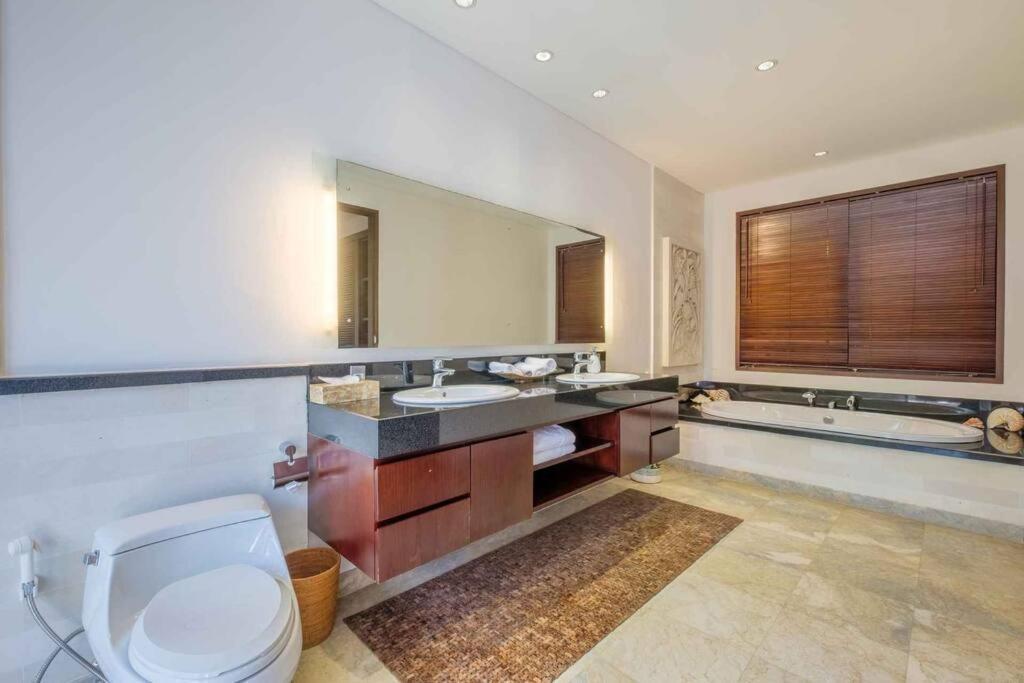 Kejora Beachfront Estate Sanur -Stunning Villa Eleven Esterno foto