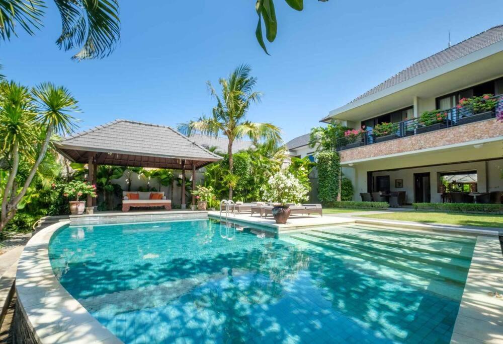 Kejora Beachfront Estate Sanur -Stunning Villa Eleven Esterno foto
